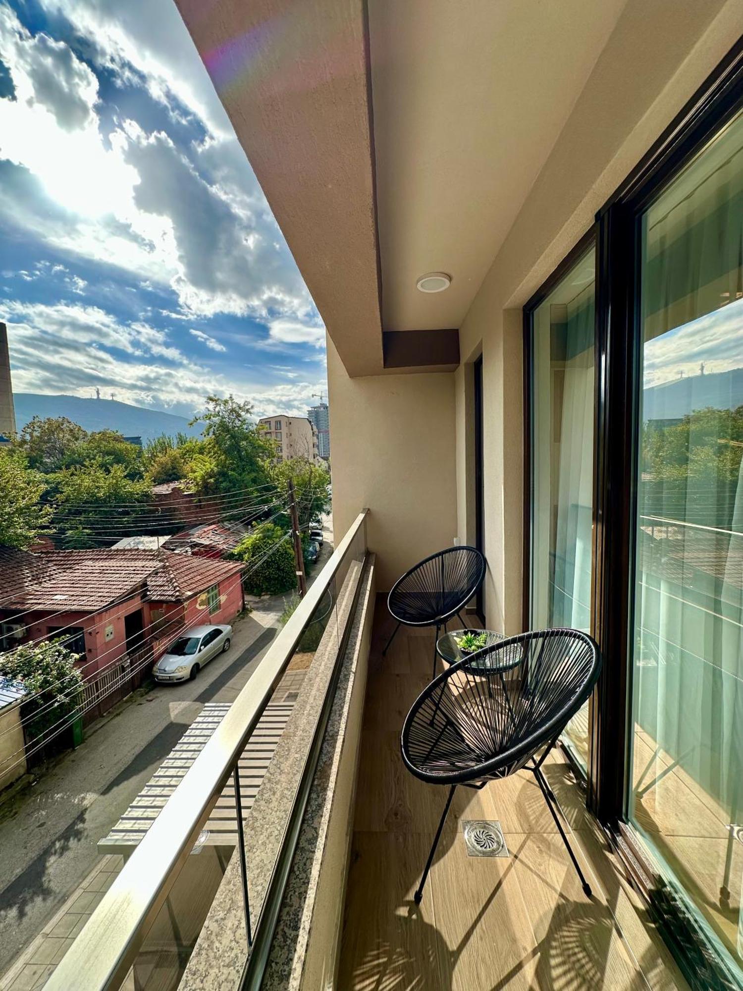 Downtown Riverside Apartments Skopje Eksteriør billede