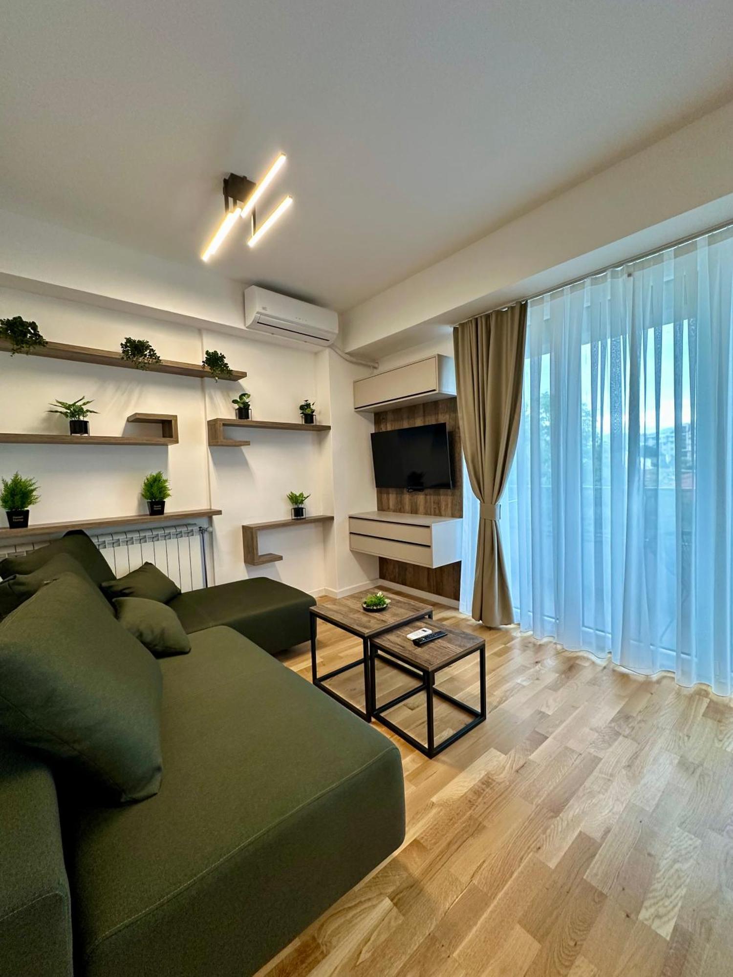 Downtown Riverside Apartments Skopje Eksteriør billede