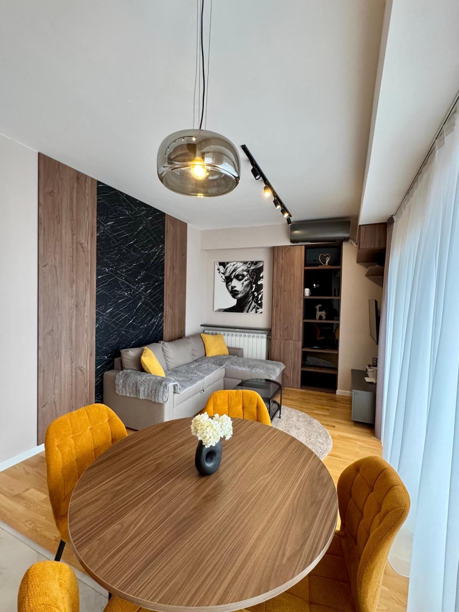 Downtown Riverside Apartments Skopje Eksteriør billede