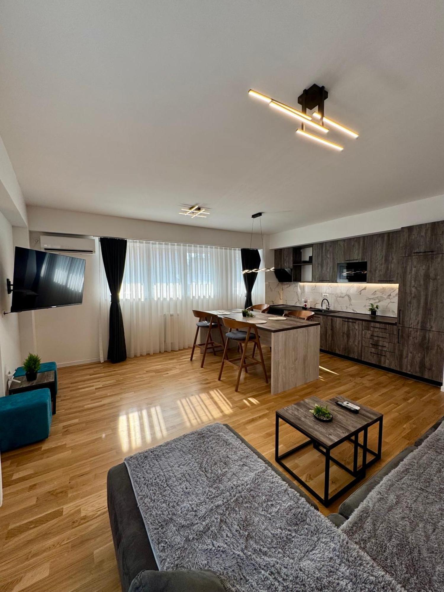 Downtown Riverside Apartments Skopje Eksteriør billede