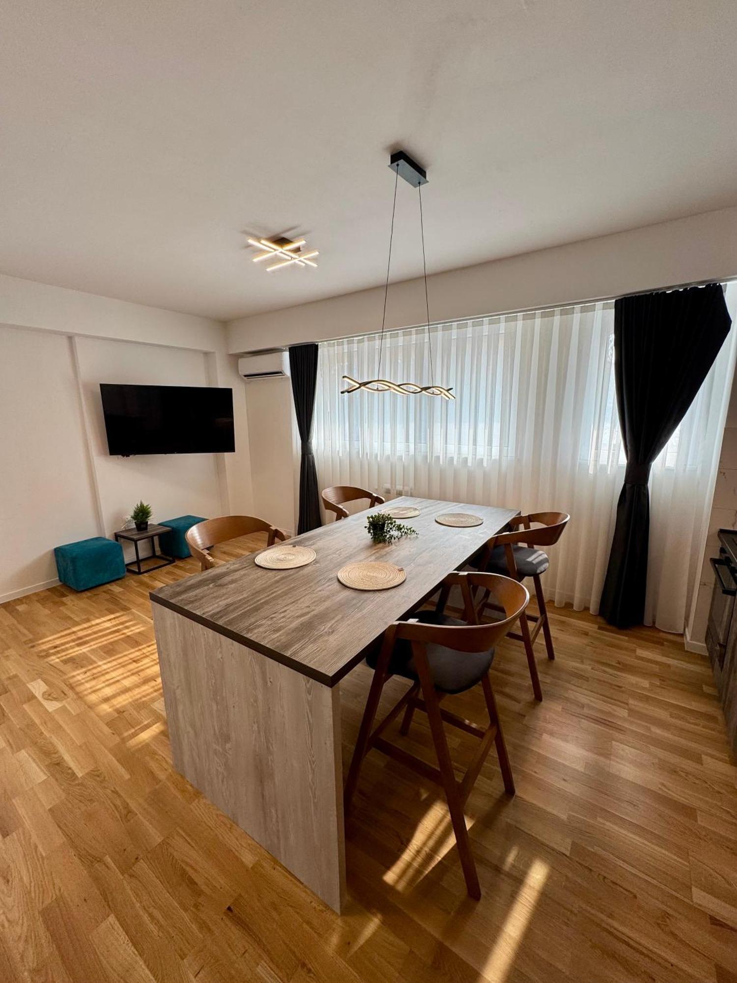 Downtown Riverside Apartments Skopje Eksteriør billede